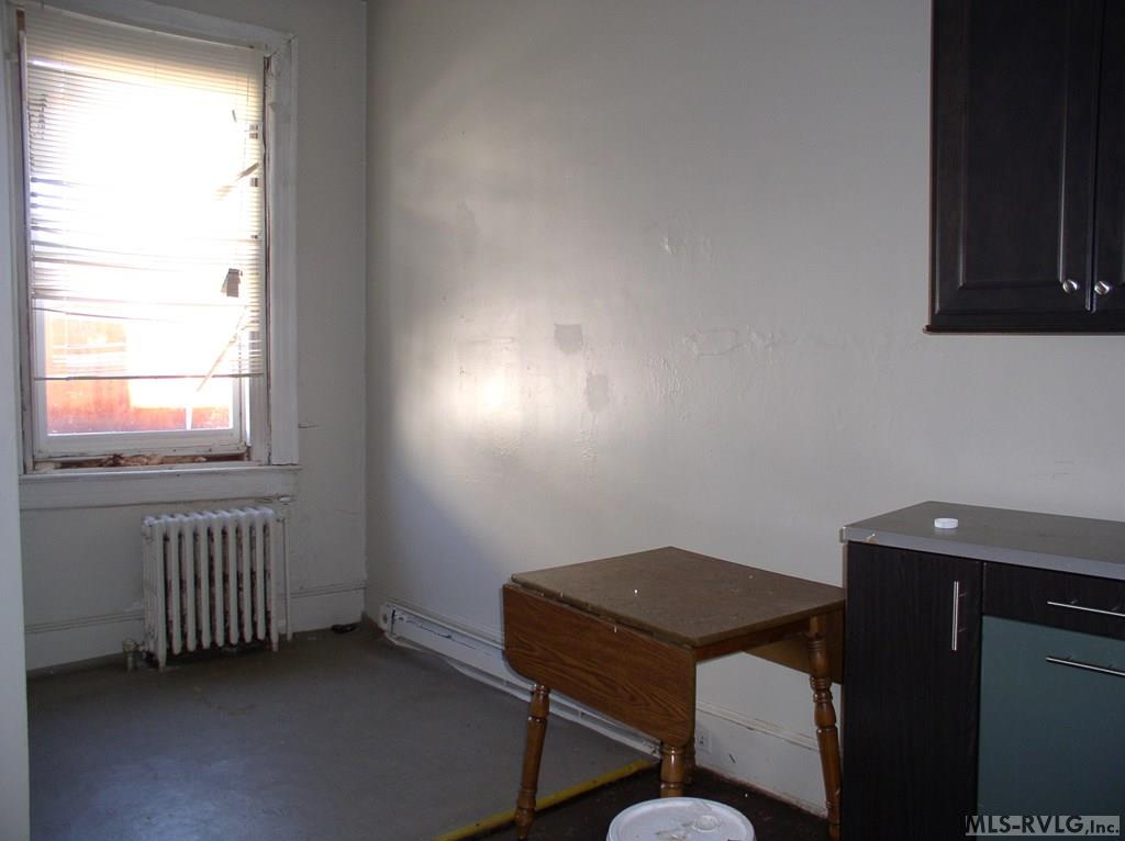 1010 12 Garnett Street Property Photo 5
