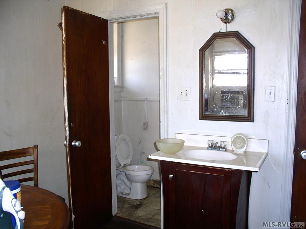 1010 12 Garnett Street Property Photo 11