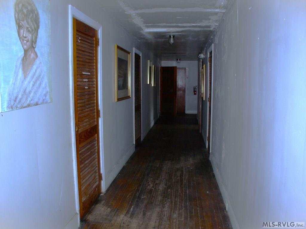 1010 12 Garnett Street Property Photo 14