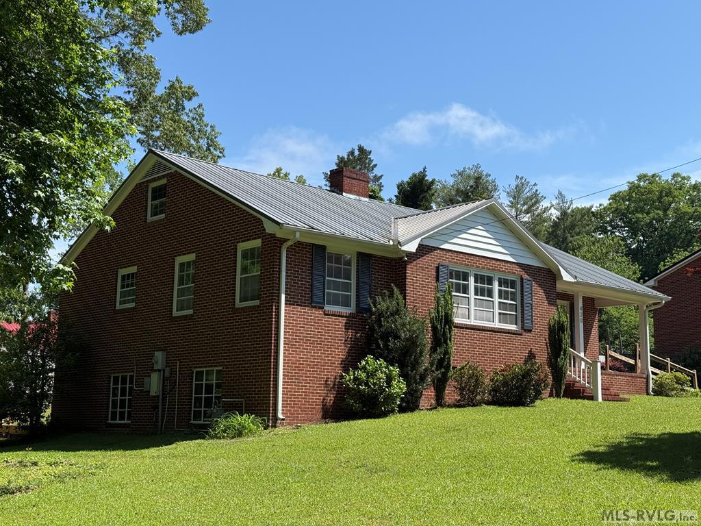 420 Rodwell St. Property Photo 1