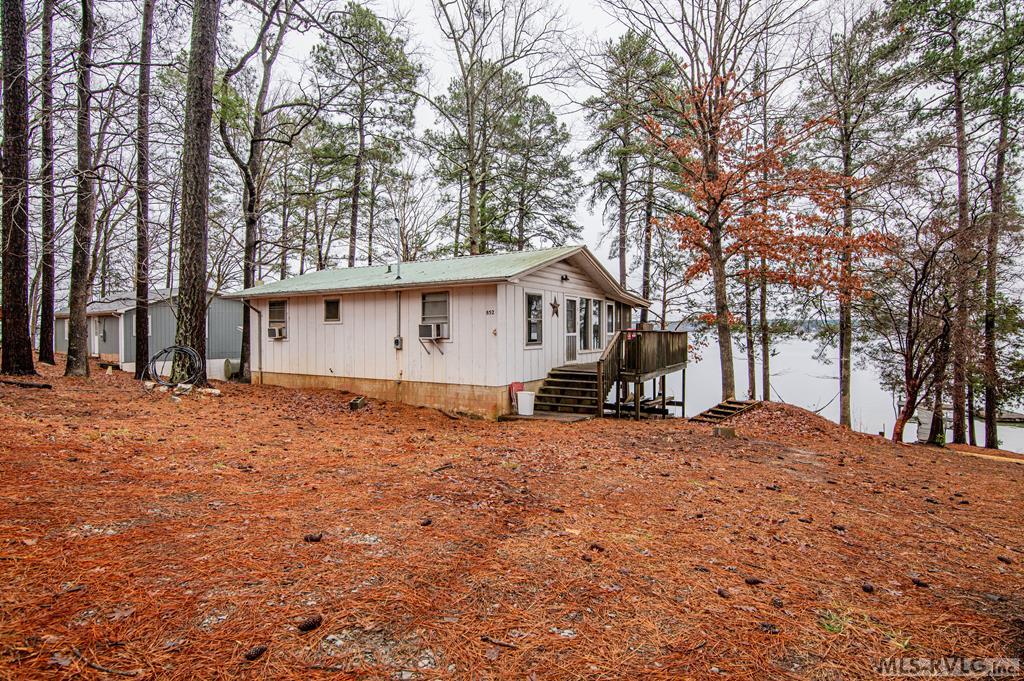 852 Hickory Hollow Road Property Photo 1