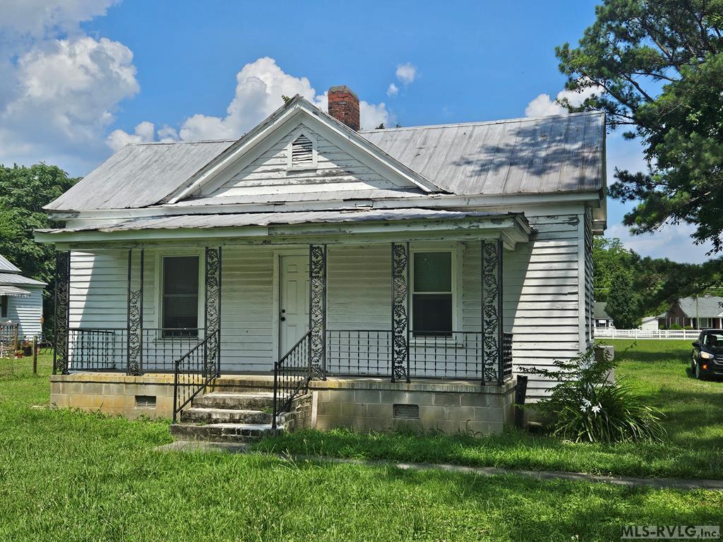 1125 Elm St