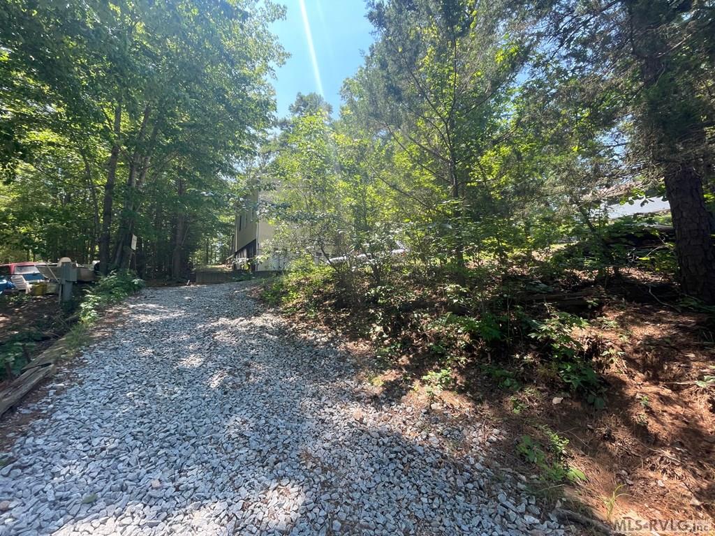 154/162 Haw Haw Trail Property Photo 4