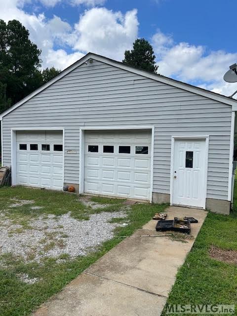 571 Blackbottom Rd Property Photo 12