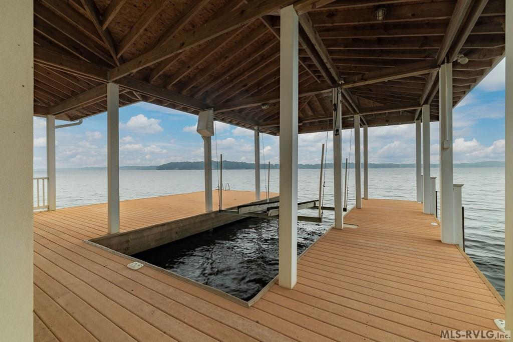 157 Three Chopt Road Property Photo 11