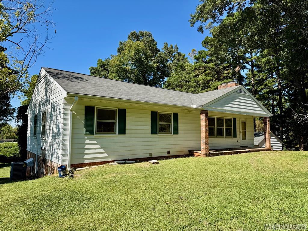 1147 Old Rock Road Property Photo 1