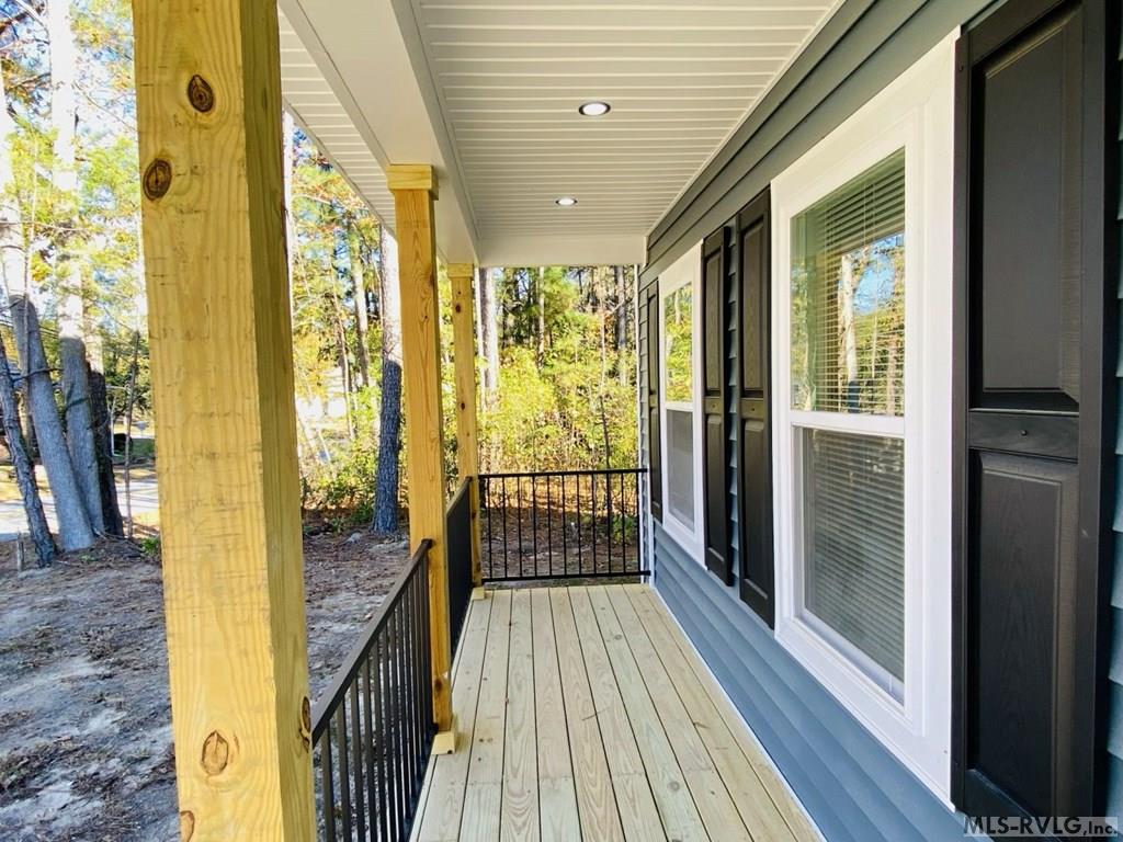 326 2nd Ave. Property Photo 10