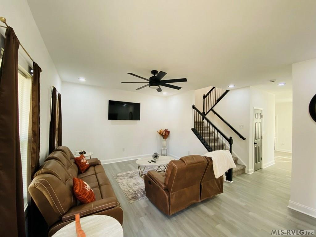 326 2nd Ave. Property Photo 13
