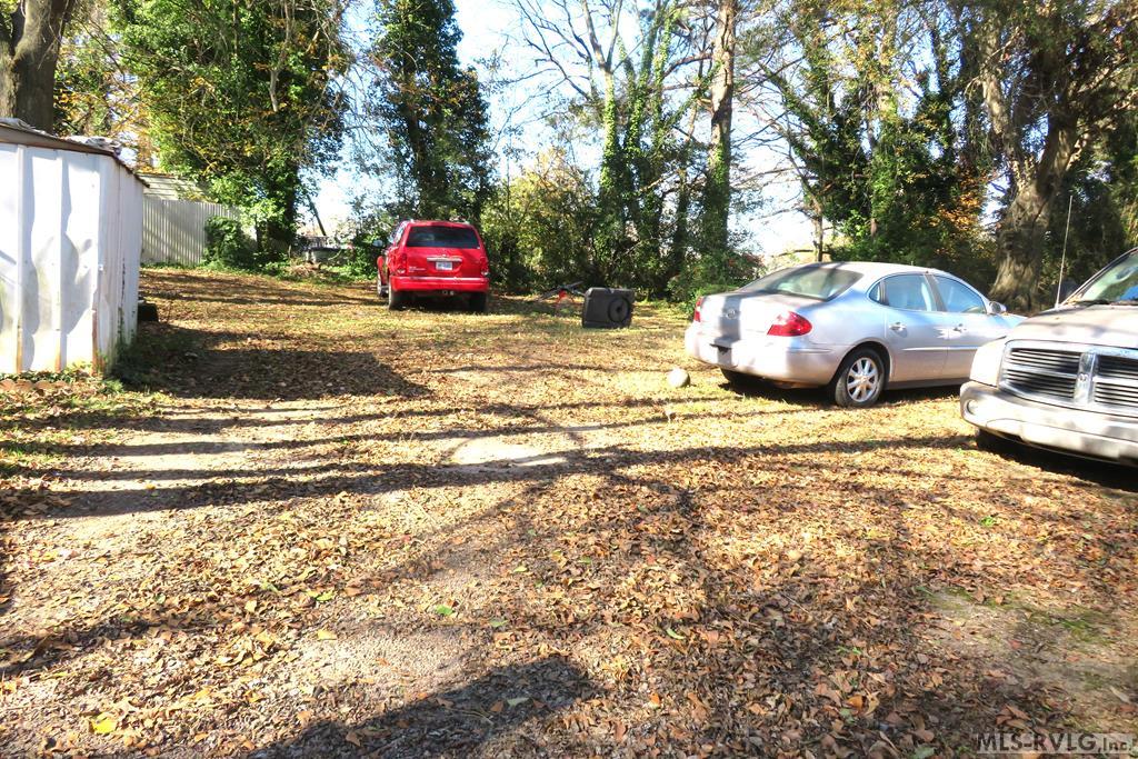 529 Whitaker Property Photo 6