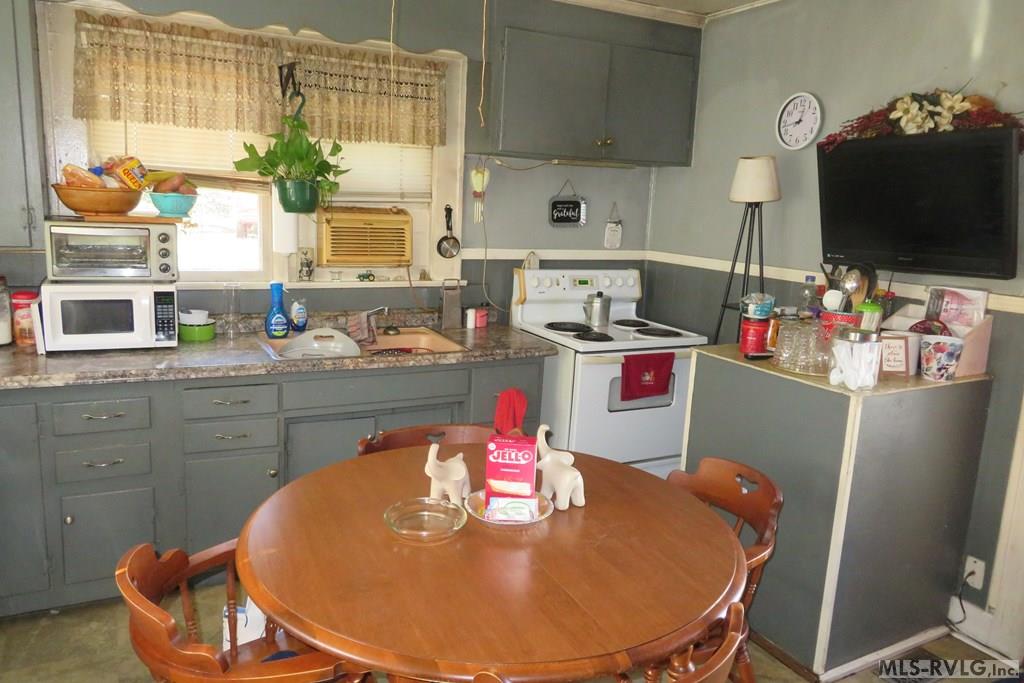 529 Whitaker Property Photo 10