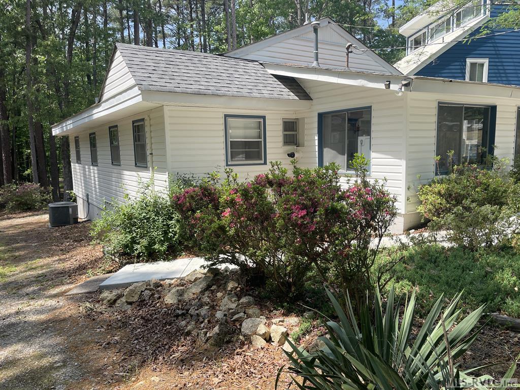 129 Boulder Blvd Property Photo 1