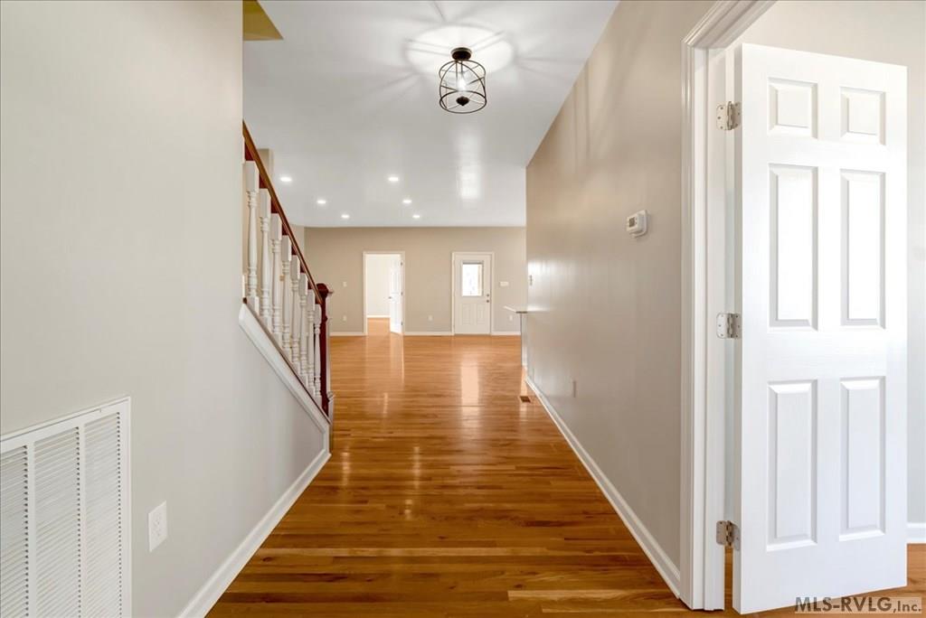 858 Starboard Drive Property Photo 25