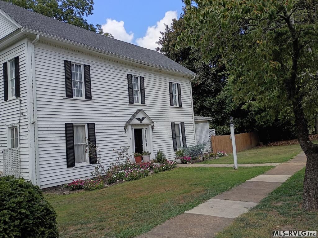 328 Mosby Ave Property Photo 1