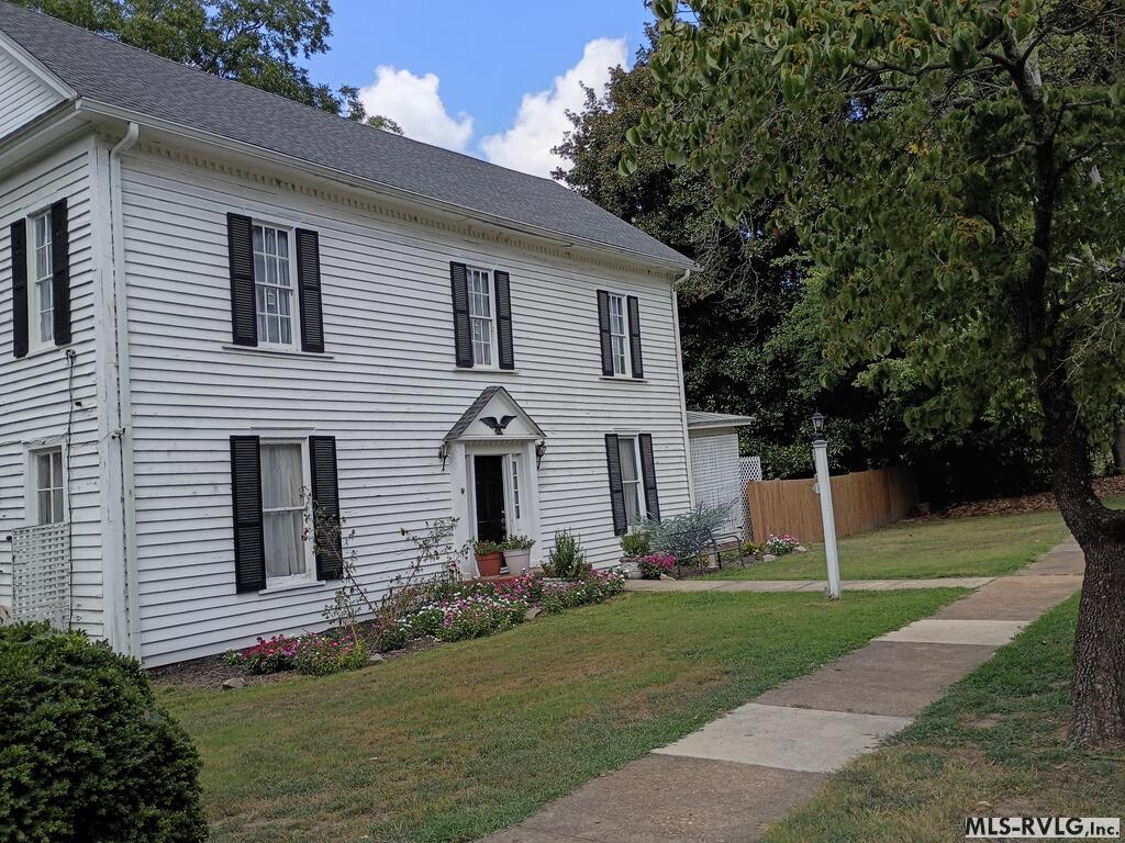 328 Mosby Ave Property Photo 1