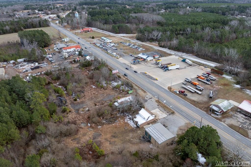 33/47/63 Piney Pond Road Property Photo 18