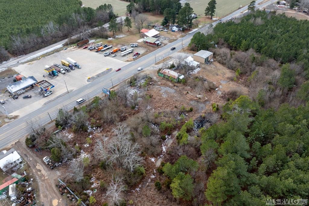 33/47/63 Piney Pond Road Property Photo 21