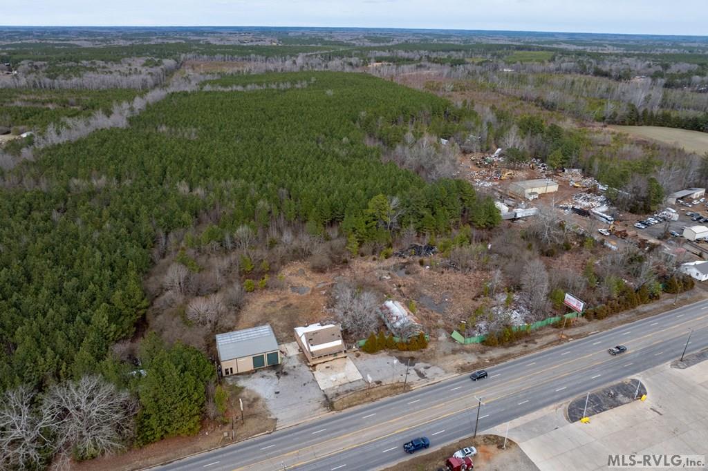 33/47/63 Piney Pond Road Property Photo 22