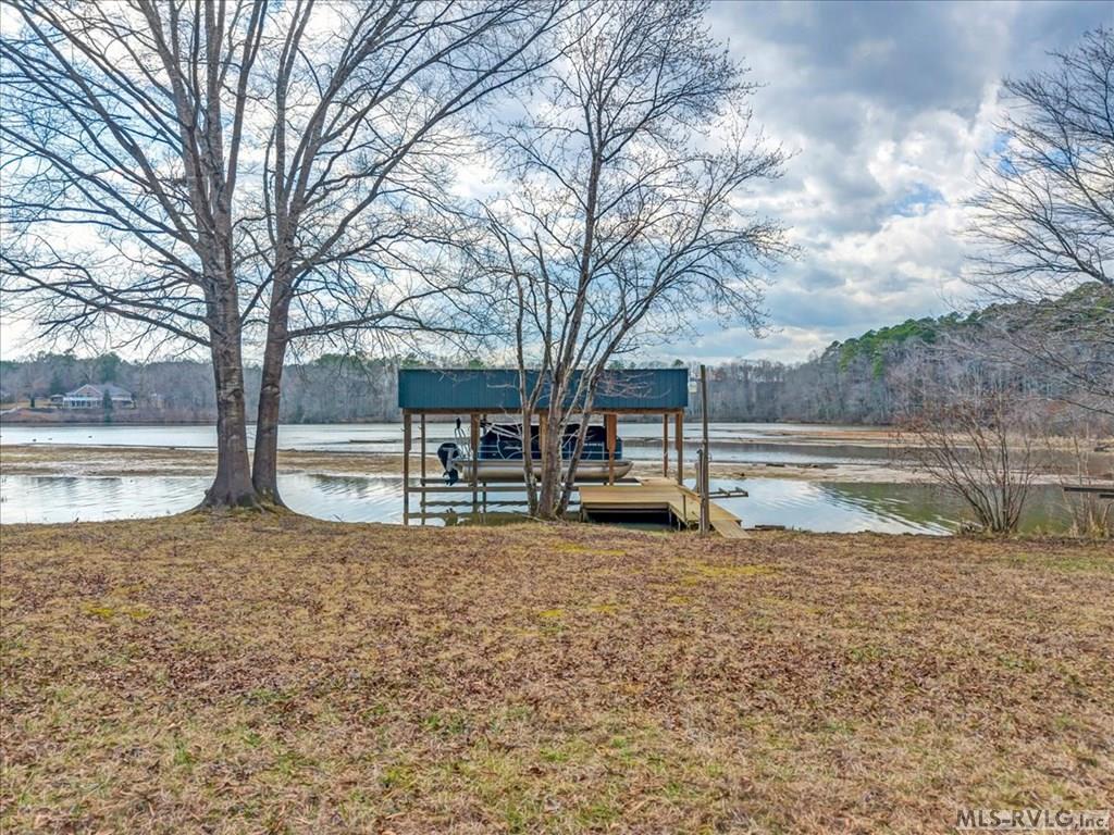 2407 Great Creek Drive Property Photo 4