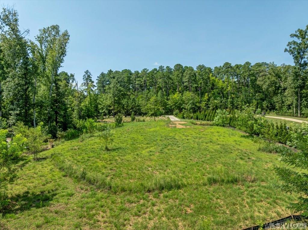 1500 Thornton Dr Property Photo 17