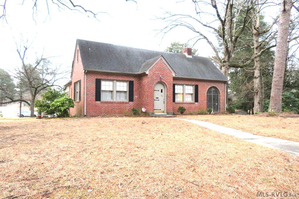 700 Henry Street Property Photo 46