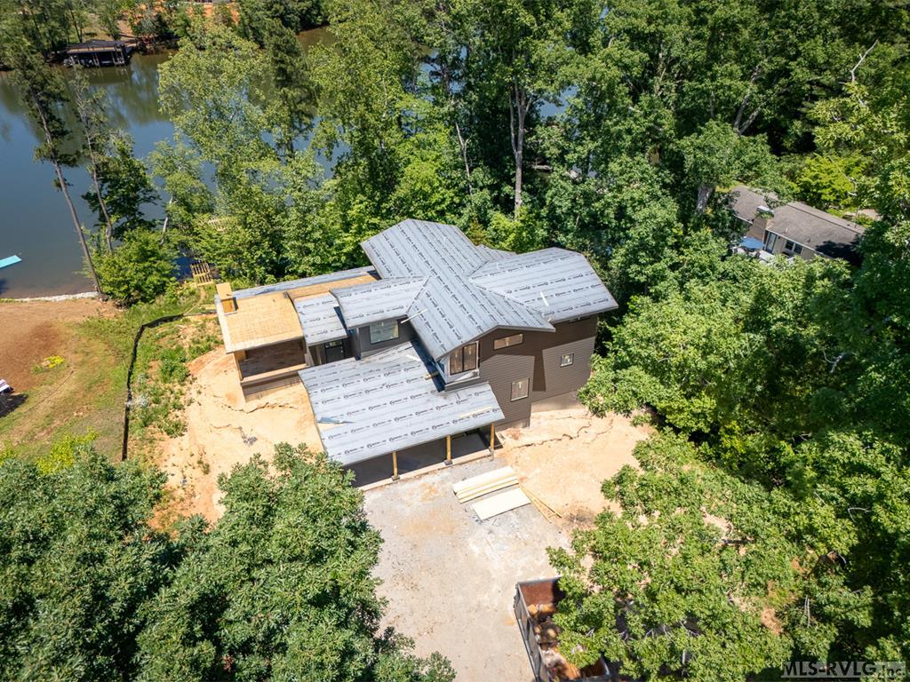 1212 Barker Rd Property Photo 4