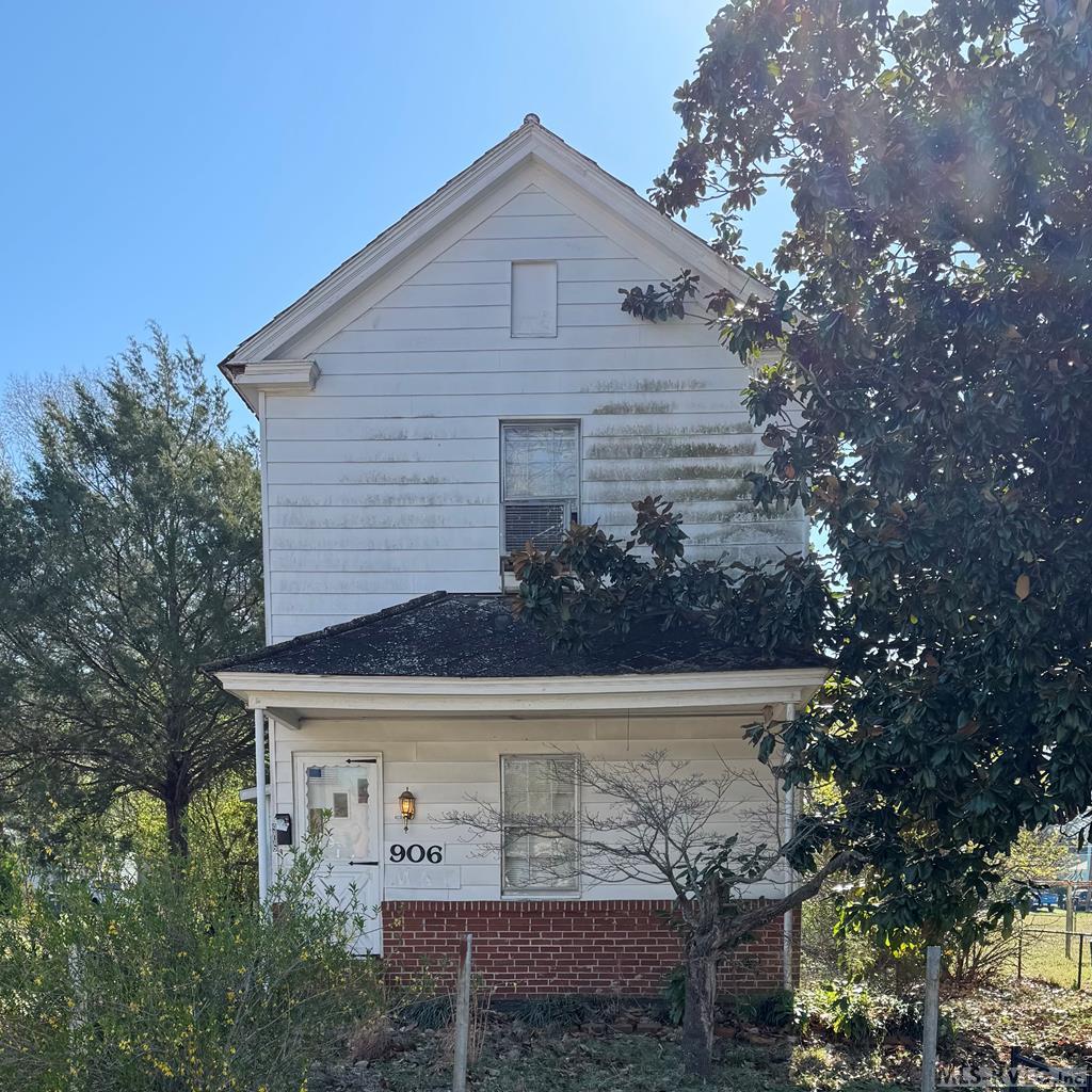 906 Rapids Street Property Photo 1