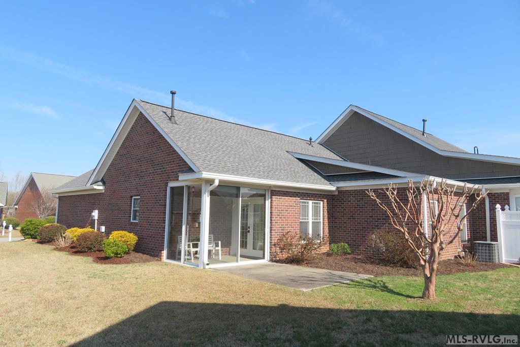 129 Savannah Circle Property Photo 2
