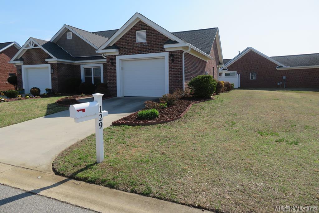 129 Savannah Circle Property Photo 3
