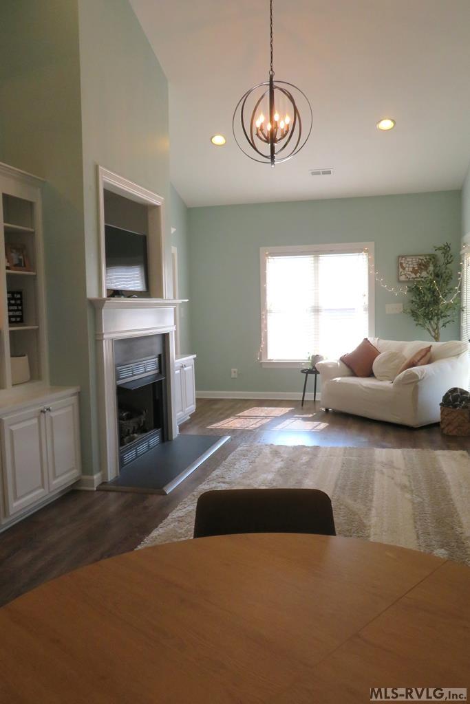 129 Savannah Circle Property Photo 7