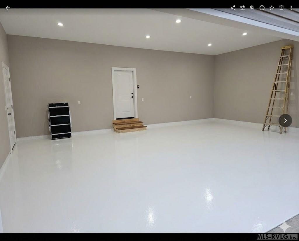 150 Portside Property Photo 7