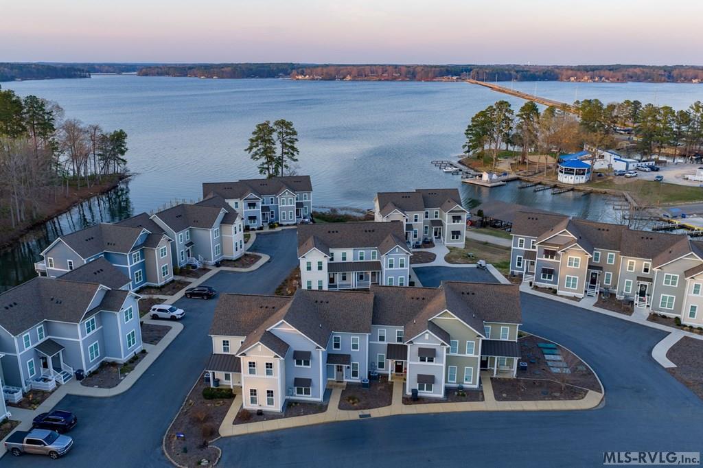 103 Transom Court Property Photo 1
