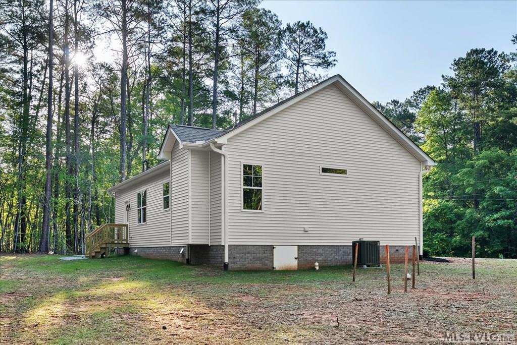 136 Hicks Drive Property Photo 4