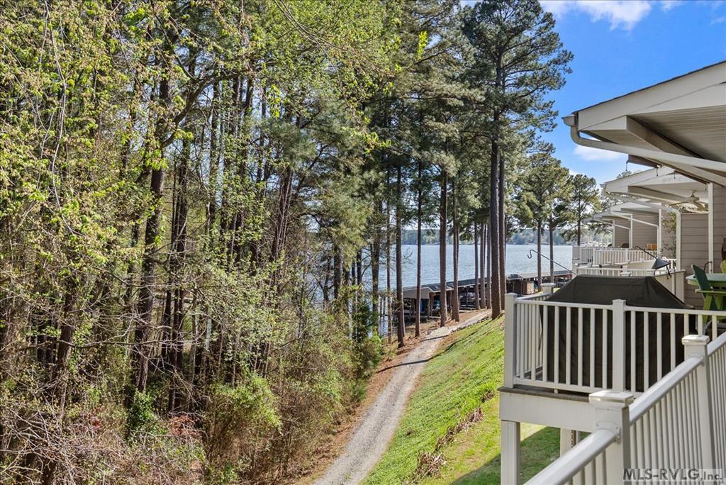 164 Sandy Cove Drive Property Photo 1