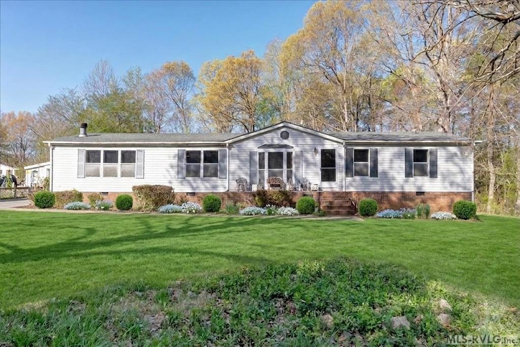 266 Macon-embro Rd Property Photo 1