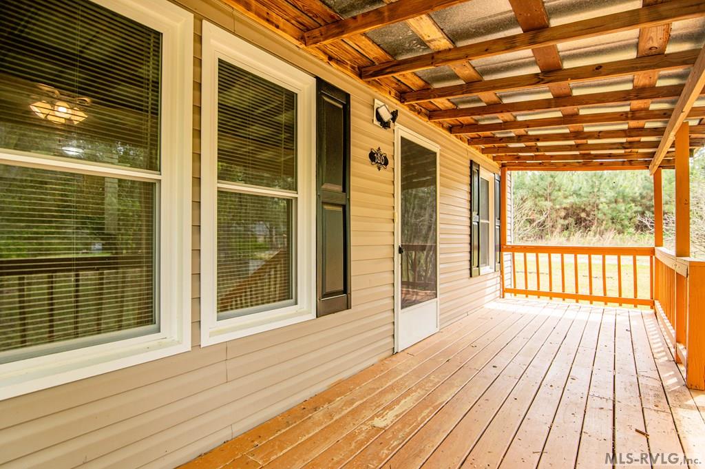 180 Summit Rd Property Photo 8