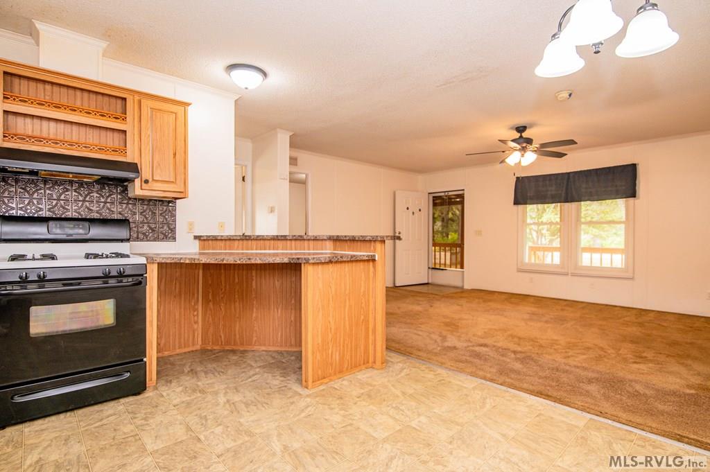 180 Summit Rd Property Photo 14
