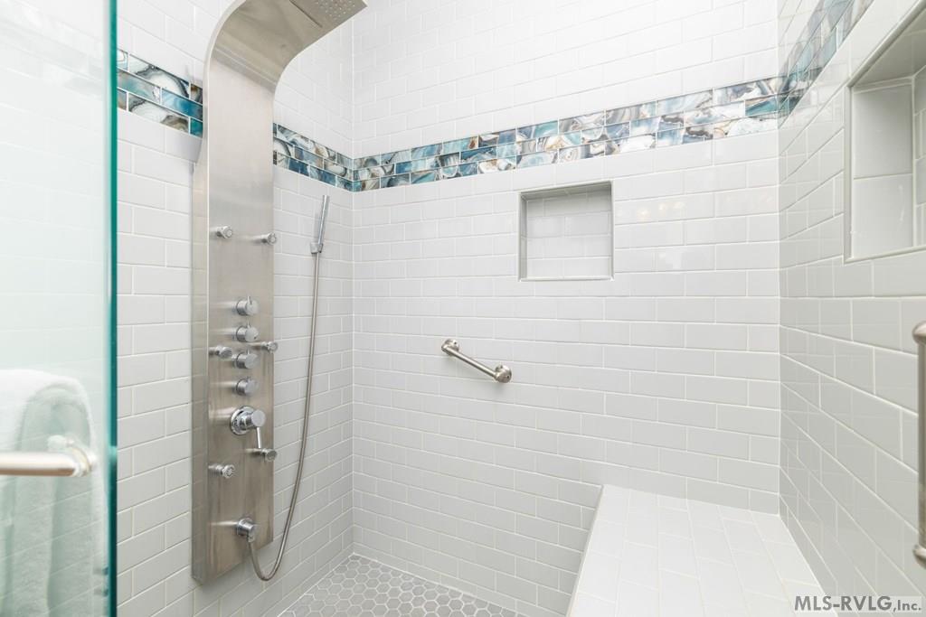105 Society Hill Property Photo 26