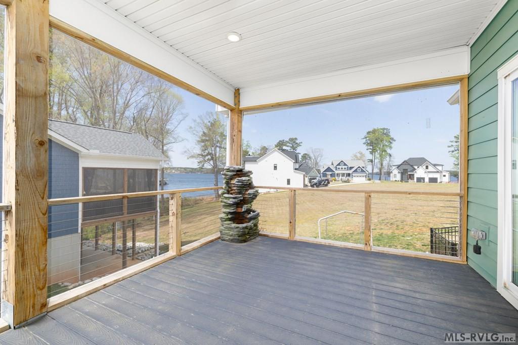 105 Society Hill Property Photo 31