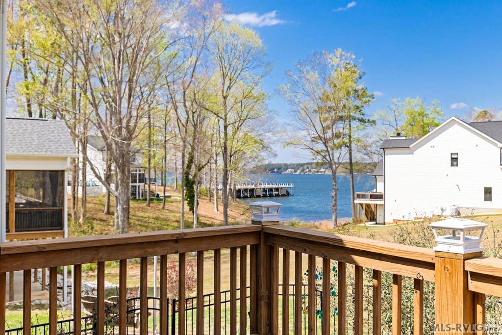 105 Society Hill Property Photo 35