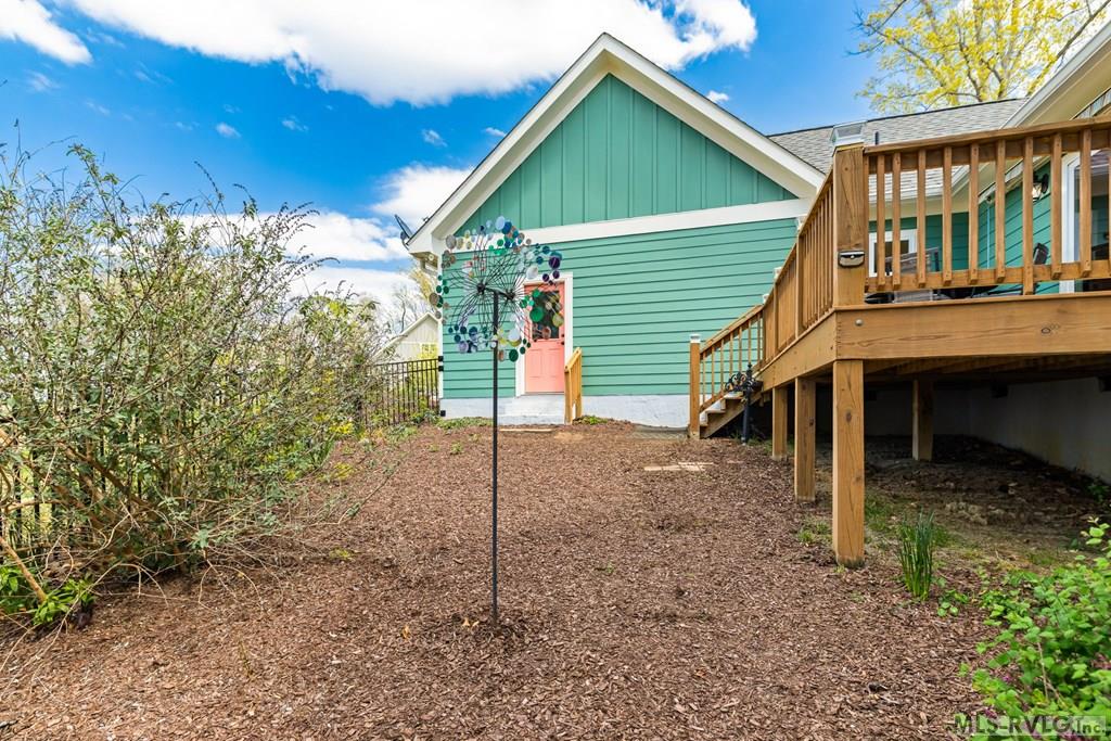 105 Society Hill Property Photo 41