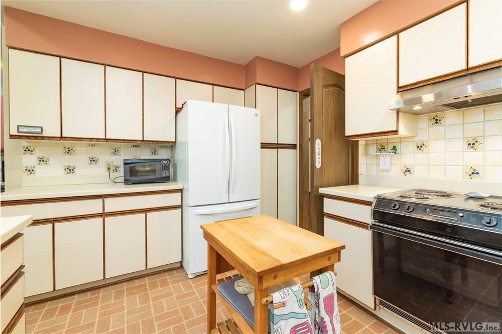 320 River Forest Dr Property Photo 15