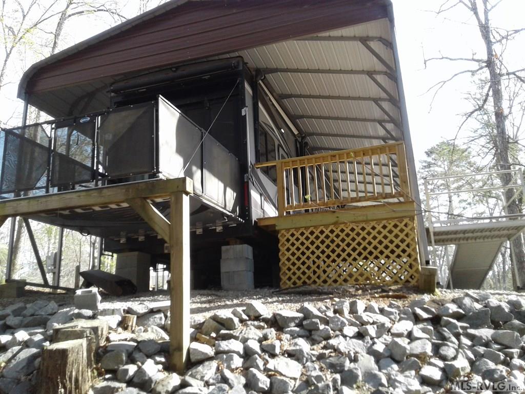 109 Des Moines Trail Property Photo 7