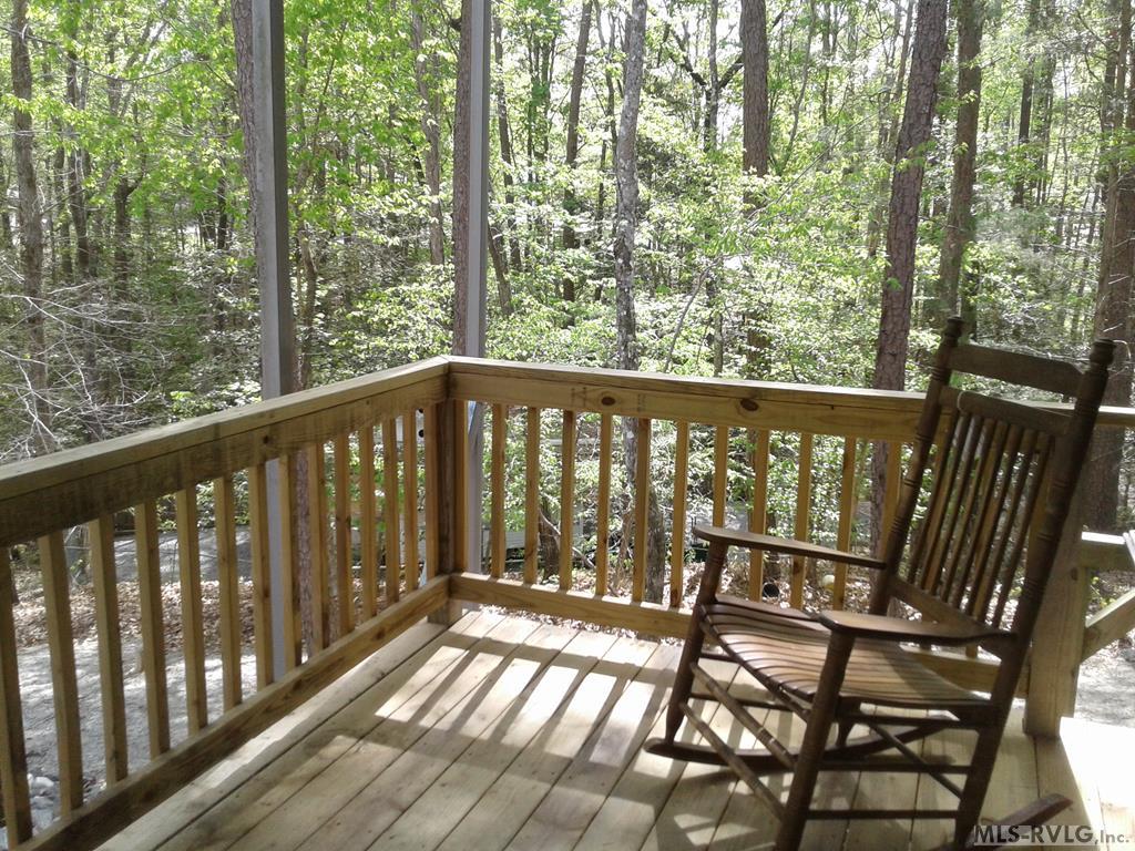 109 Des Moines Trail Property Photo 8