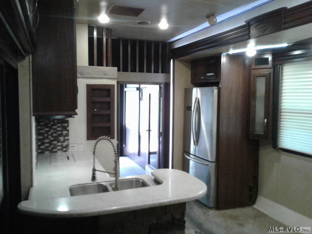109 Des Moines Trail Property Photo 13