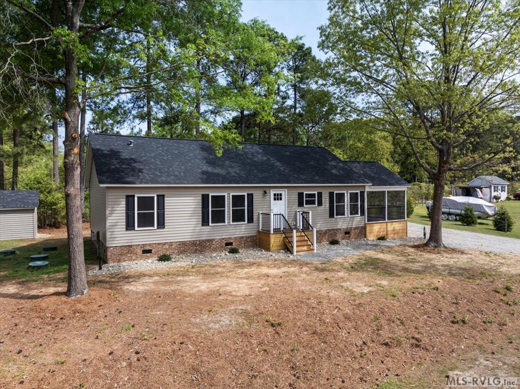 192 Pier Point Property Photo 1