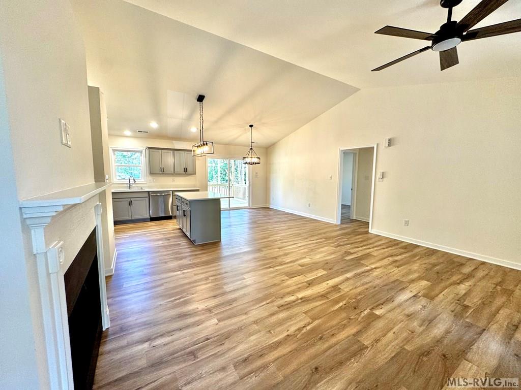 123 Hemlock Dr. Property Photo 18