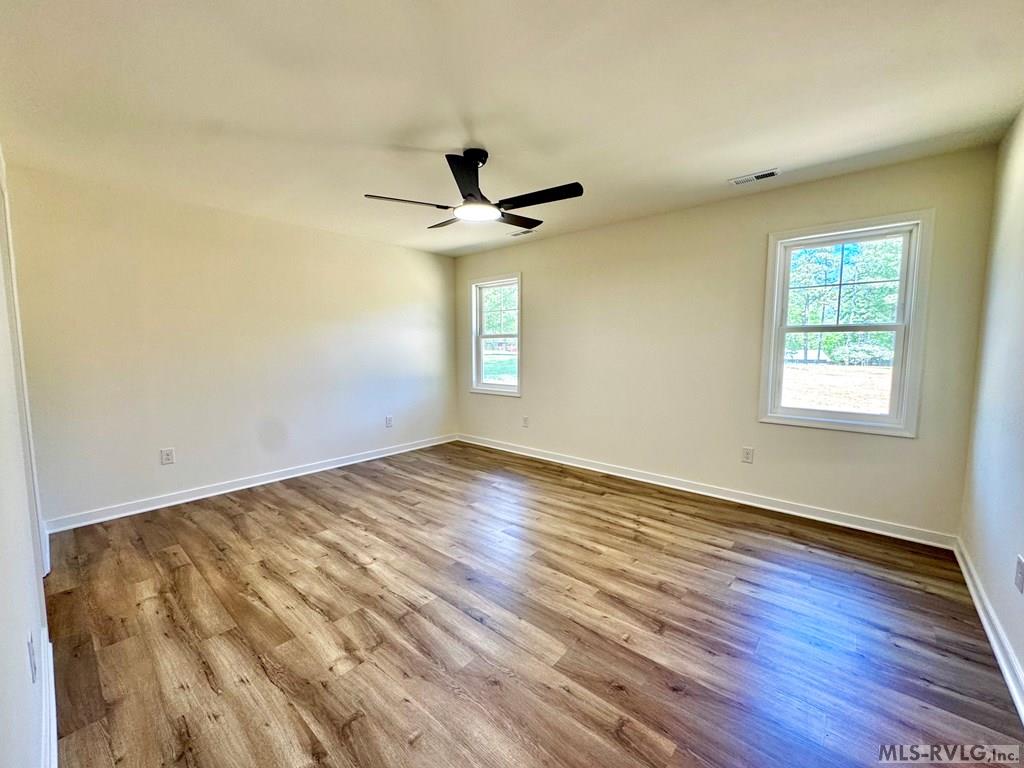 123 Hemlock Dr. Property Photo 27