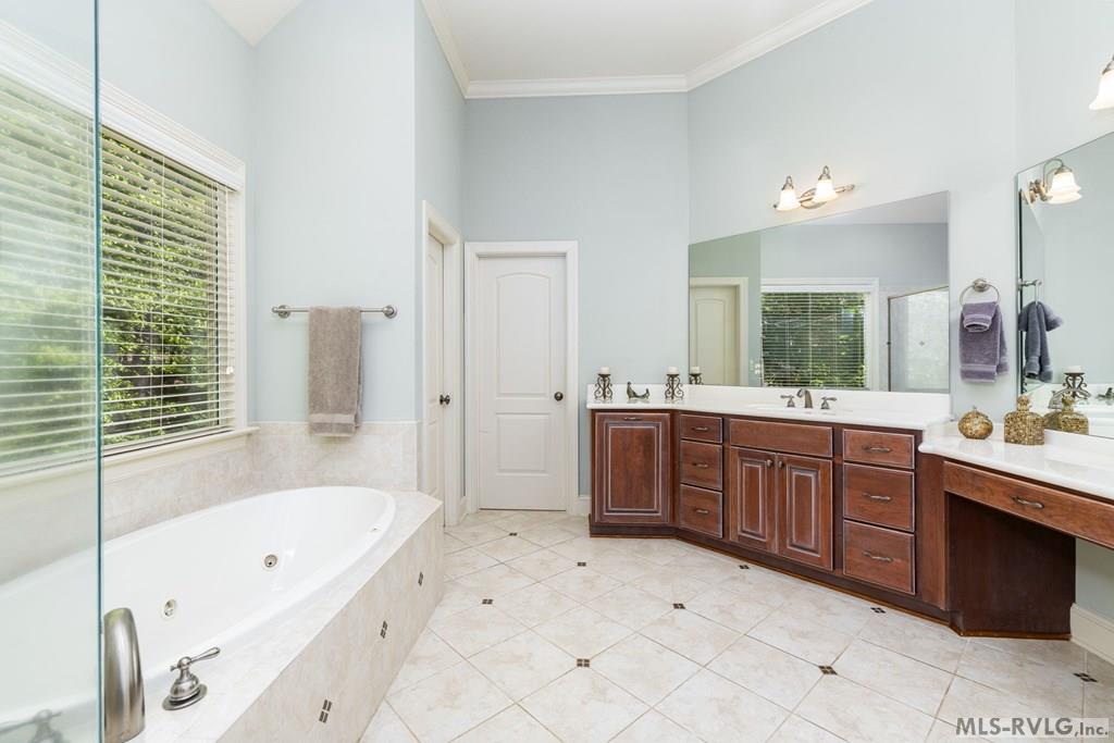 104 West Pointe Drive Property Photo 16
