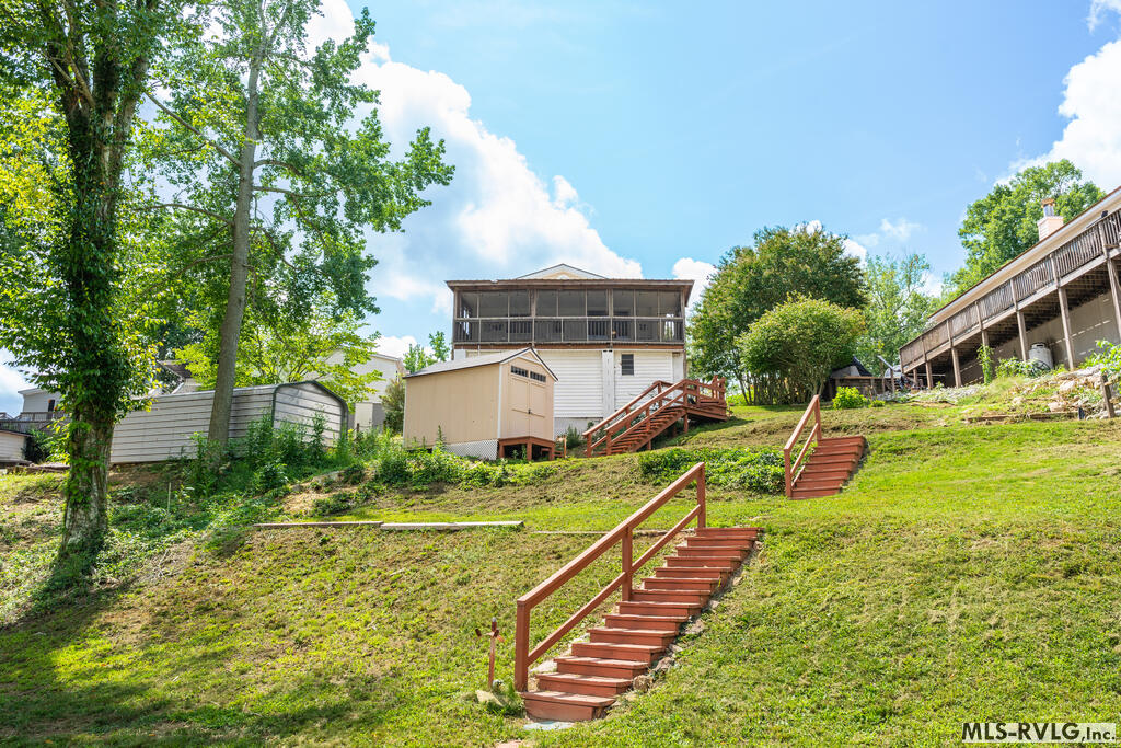 332 Eagle Trail Property Photo 4