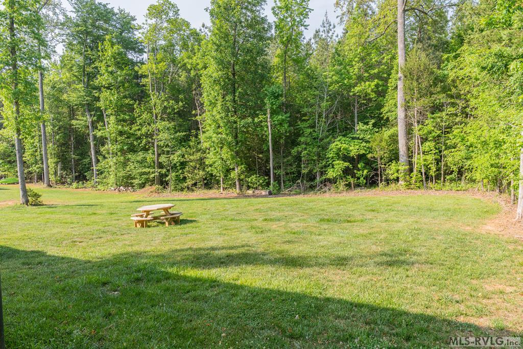 123 Mulberry Ln Property Photo 23